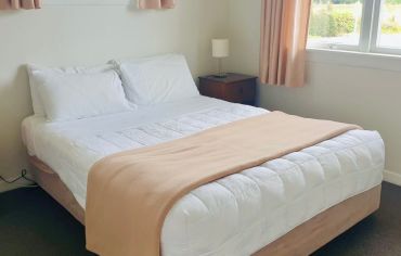 2 Bedroom Unit - Takahe